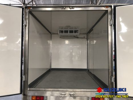 Xe tải Suzuki Carry Pro thùng đông lạnh 750kg